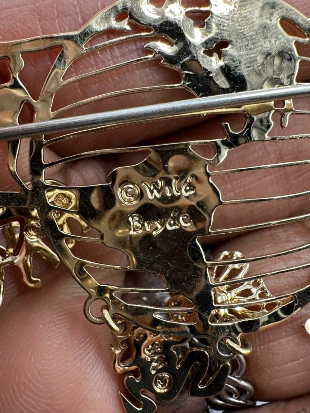 Vintage Wild Bryde Earth Brooch Gold Tone Animal Dangle Elephant Owl Turtle